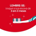 escova-de-dente-para-clareamento-colgate-whitening-2-unidades-preco-especial-9.jpg