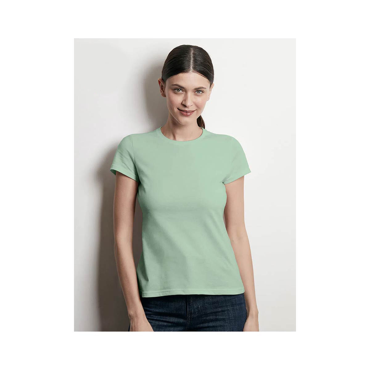 camiseta-feminina-malwee-com-tecnologia-anti-covid-verde-pp-1.jpg