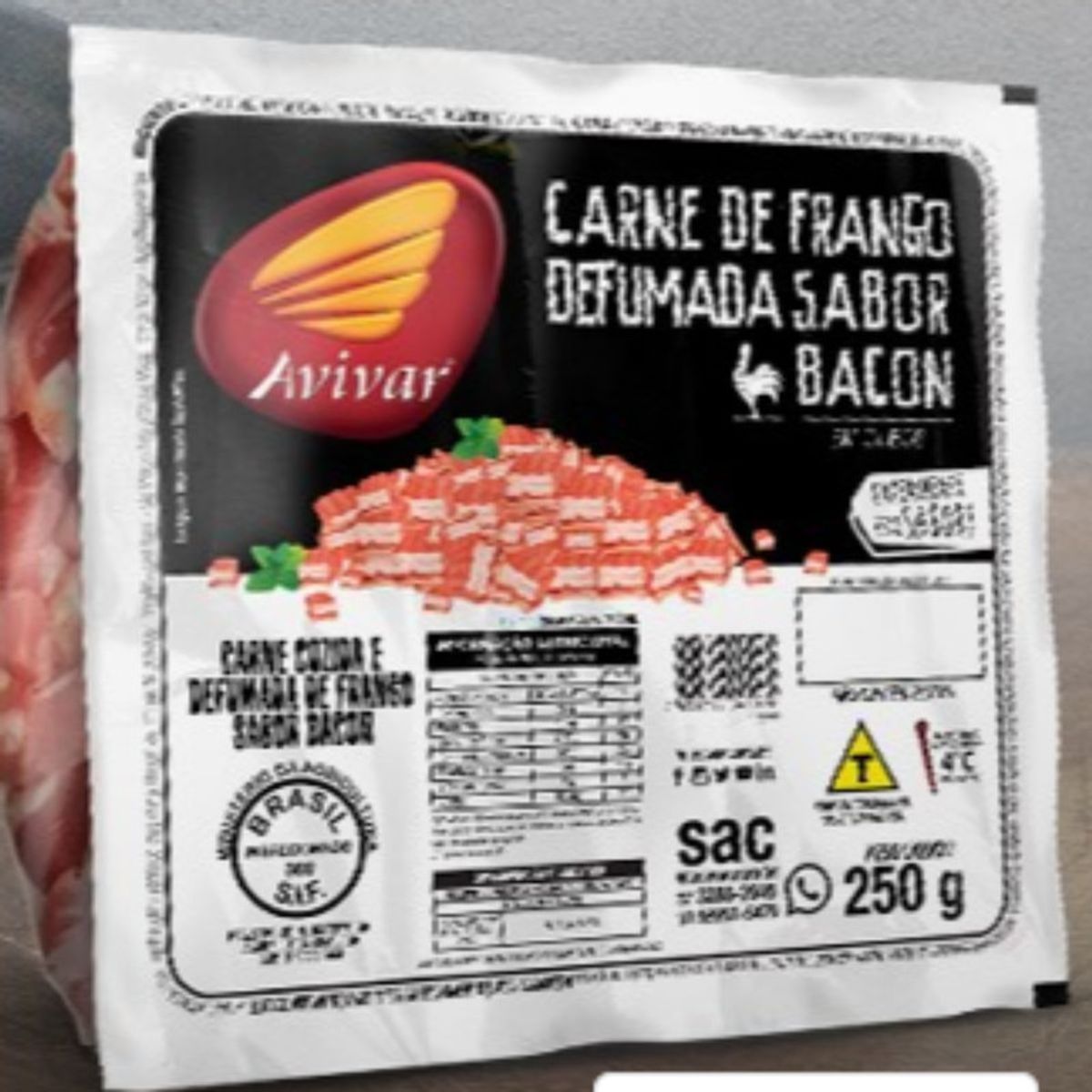 Carne-de-Frango-Defumado-em-Cubo-Sabor-Bacon-Avivar-Pacote-250g-Principal