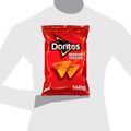 salgadinho-doritos-sabor-queijo-nacho-140g-3.jpg