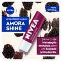 hidratante-labial-amora-shine-nivea-48-g-2.jpg