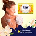 sabonete-flor-de-ype-flor-de-laranjeira-e-damasco-85g-3.jpg