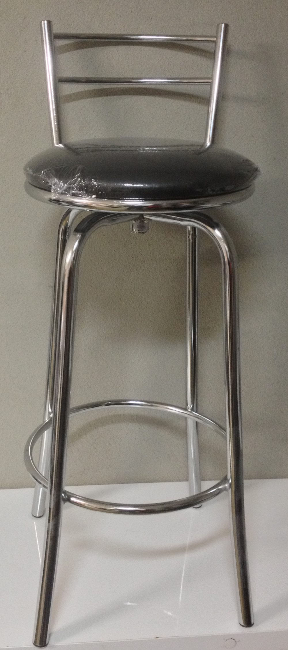 Banqueta 168-70 Giratoria Corino Preto 50 Cromada - 5711 Sun House Sun House