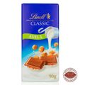 chocolate-frances-ao-leite-com-avelas-em-pedacos-lindt-classic-90g-2.jpg