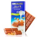 chocolate-frances-ao-leite-com-avelas-em-pedacos-lindt-classic-90g-4.jpg