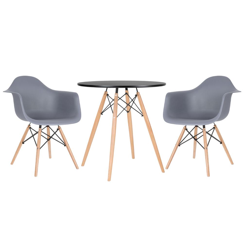 Mesa preto com cadeiras cinza escuro