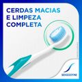 escova-dental-macia-sensodyne-multiprotecao-1-unidade-4.jpg