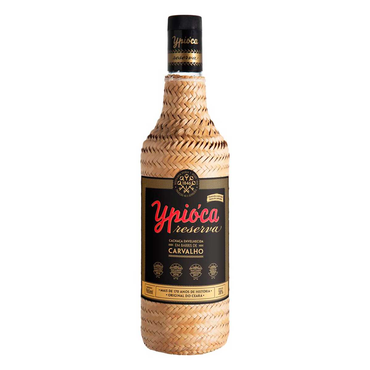 cachaca-ypioca-empalhada-ouro-965ml-1.jpg